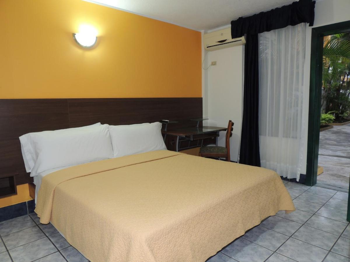 Hotel Club Del Sol أتاكاميس المظهر الخارجي الصورة